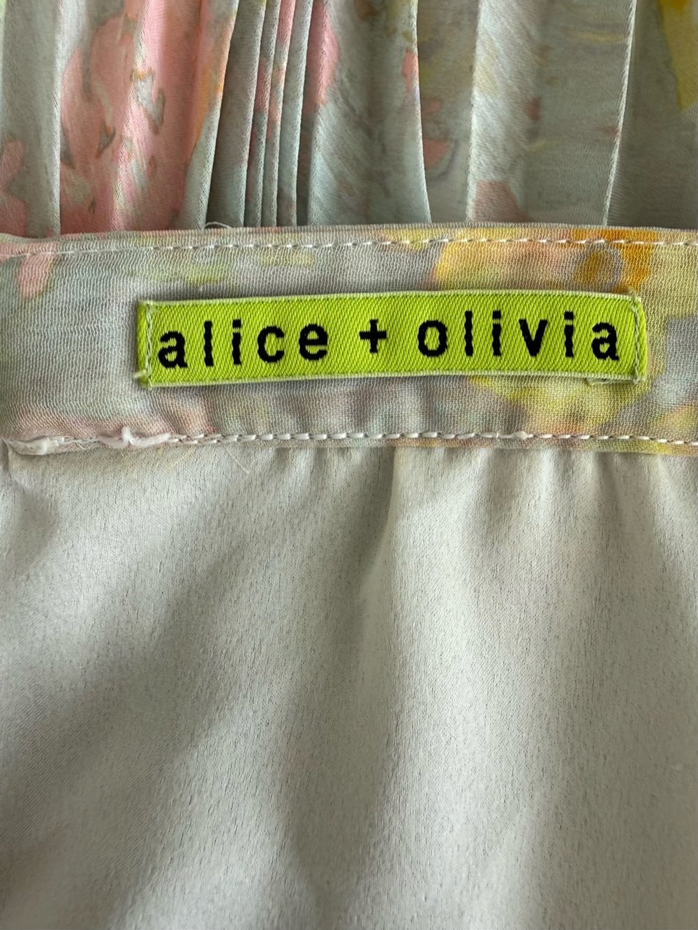 Alice + Olivia Blair Waldorf Gossip Girl Floral Pleated Mini Skirt Pink Blue 6 - Picture 7 of 10